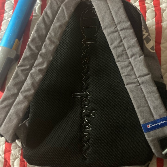 Champions backpack - Picture 2 of 2